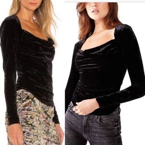Free People Black Perfect Date Cowlneck Velvet Long Sleeve Top. Size small